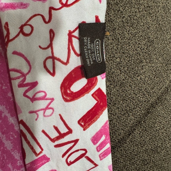 Authentic Coach Pink Love Headscarf. - Picture 6 of 13